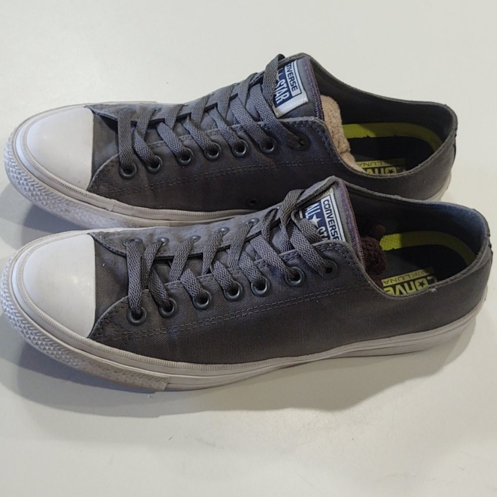 Converse All Star Chuck Taylor Size 11 Men's Shoes
